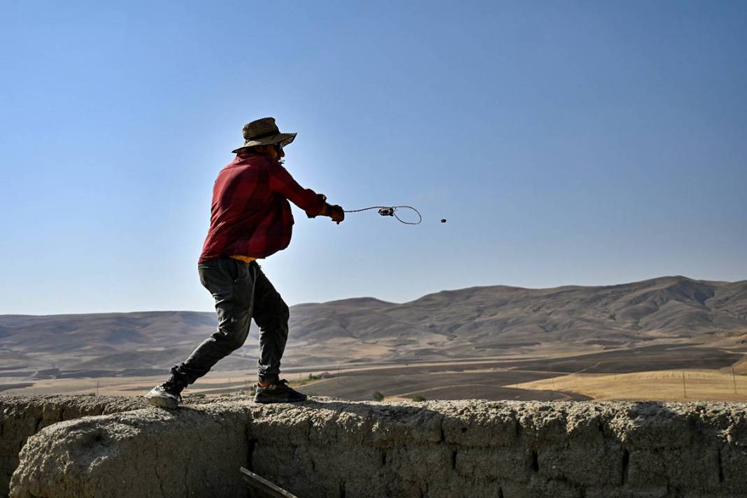 Odanın içindeki yığın, arkeologları şaşkına çevirdi! Urartular neden gizlemiş olabilir? 24